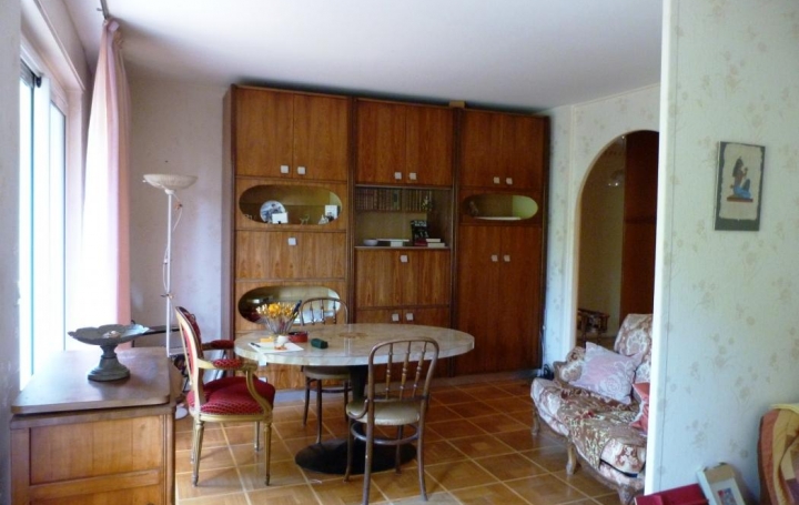 FRANCHEVILLE IMMOBILIER : Appartement | ECULLY (69130) | 76 m2 | 635 € 