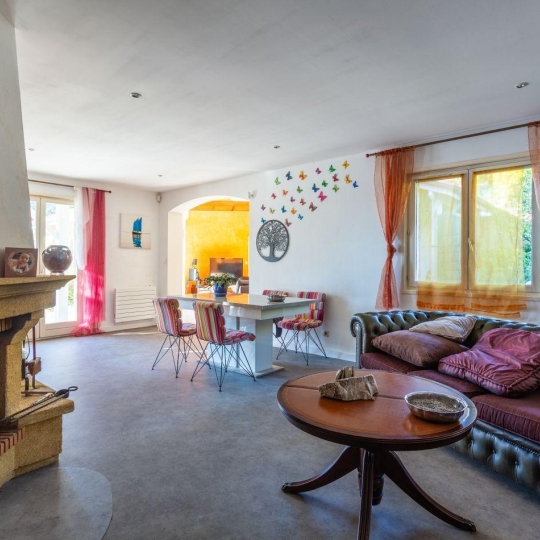  FRANCHEVILLE IMMOBILIER : Maison / Villa | VERNAISON (69390) | 158 m2 | 715 000 € 