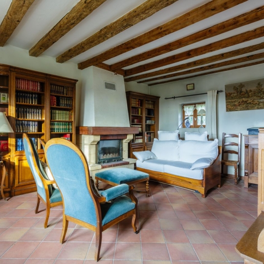  FRANCHEVILLE IMMOBILIER : House | SAINT-DIDIER-AU-MONT-D'OR (69370) | 154 m2 | 1 092 000 &euro; 