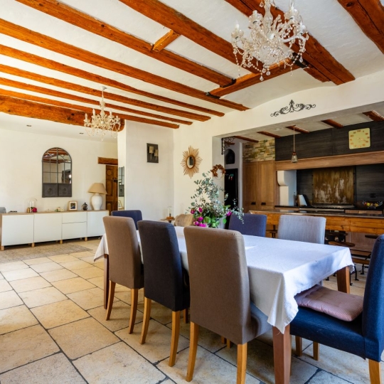  FRANCHEVILLE IMMOBILIER : House | MILLERY (69390) | 267 m2 | 750 000 &euro; 