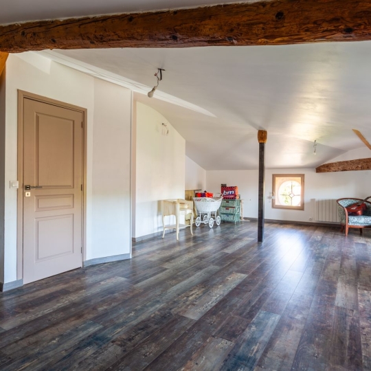 FRANCHEVILLE IMMOBILIER : House | MILLERY (69390) | 267 m2 | 750 000 &euro; 