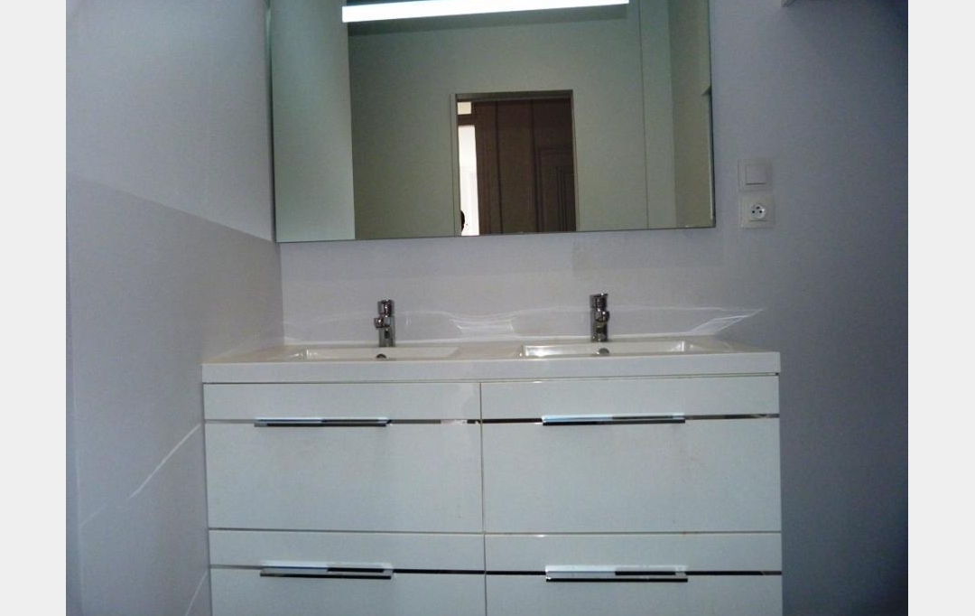 FRANCHEVILLE IMMOBILIER : Appartement | LYON (69003) | 71 m2 | 1 324 € 