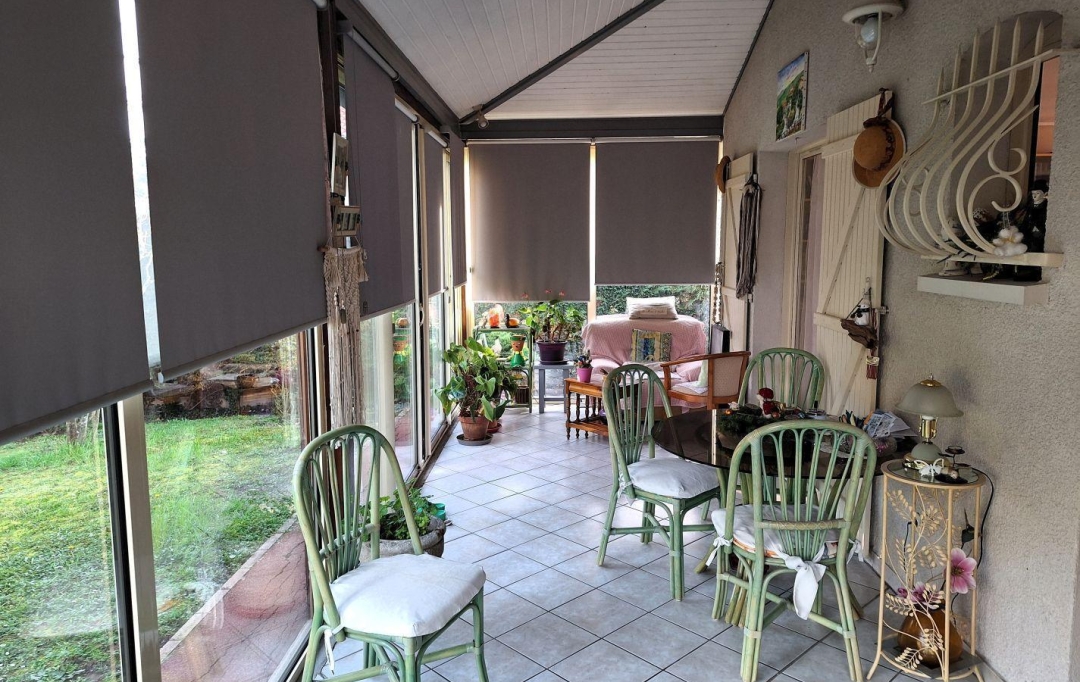 FRANCHEVILLE IMMOBILIER : House | CHAZAY-D'AZERGUES (69380) | 150 m2 | 545 000 € 