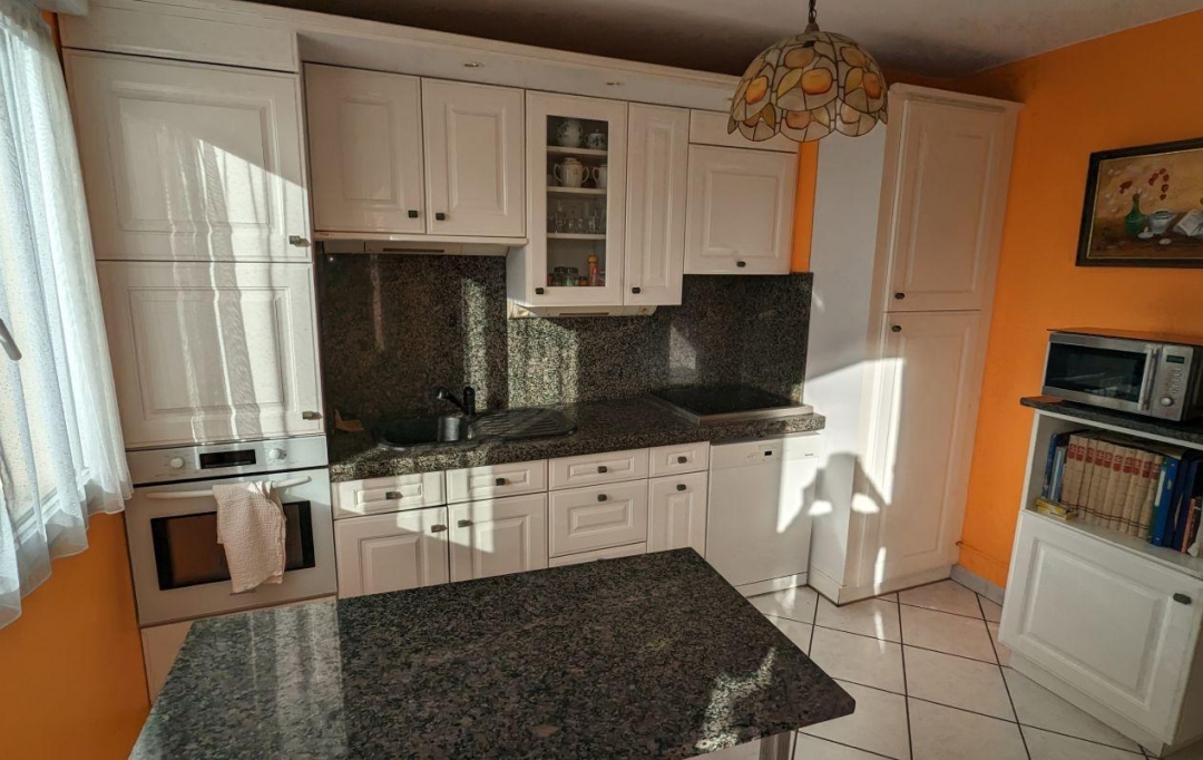 FRANCHEVILLE IMMOBILIER : Appartement | LYON (69003) | 120 m2 | 698 000 € 