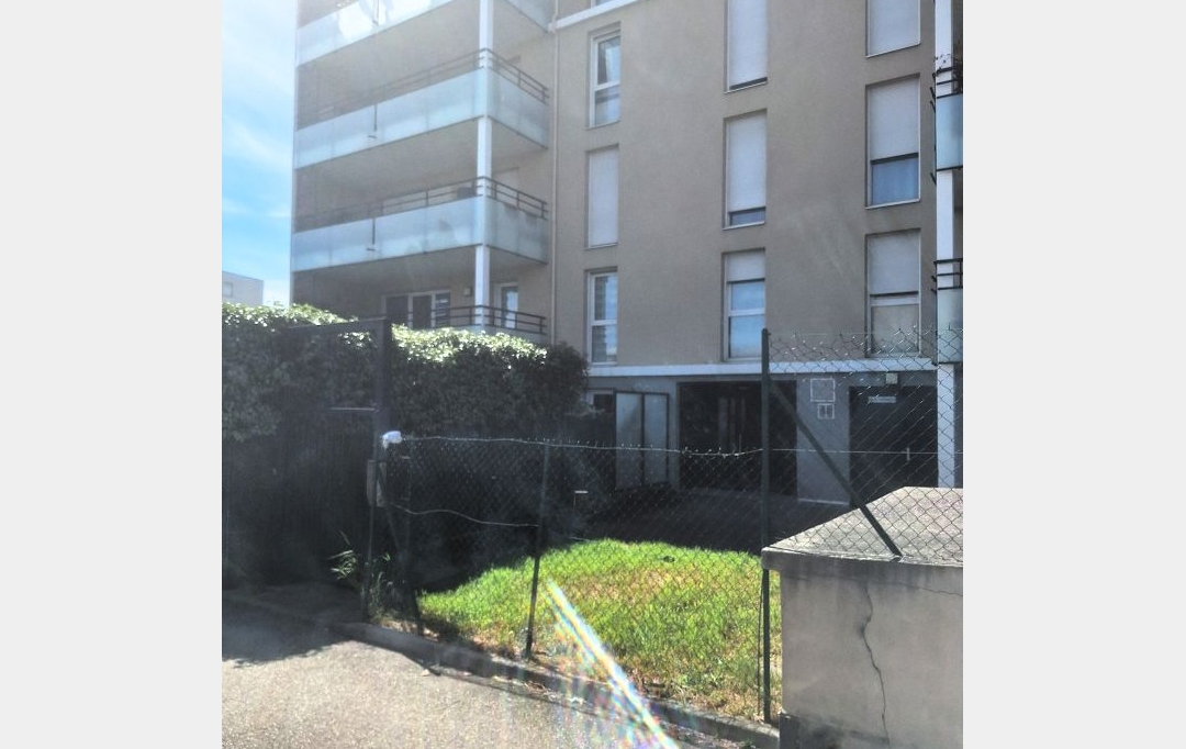 FRANCHEVILLE IMMOBILIER : Appartement | BRON (69500) | 62 m2 | 221 200 € 