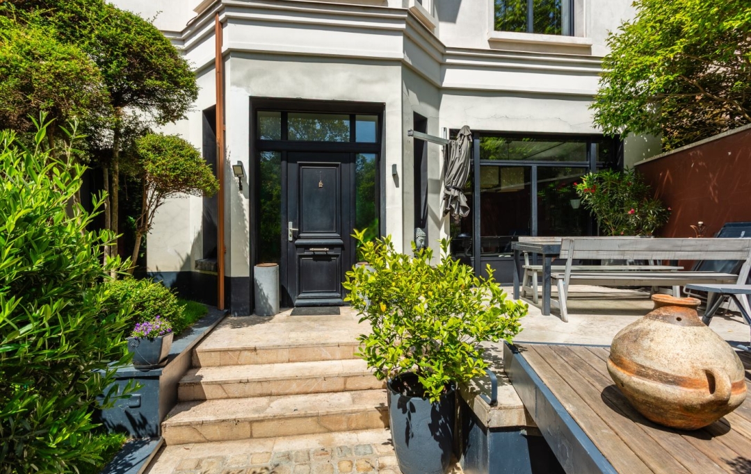 FRANCHEVILLE IMMOBILIER : House | LYON (69003) | 120 m2 | 980 000 &euro; 