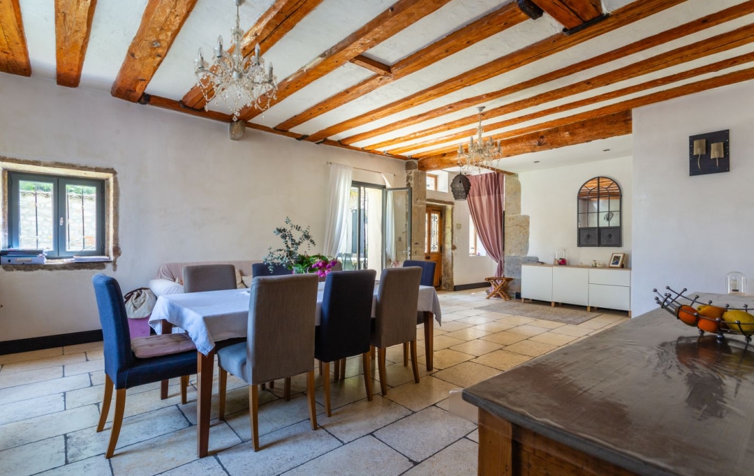 FRANCHEVILLE IMMOBILIER : House | MILLERY (69390) | 267 m2 | 750 000 &euro; 