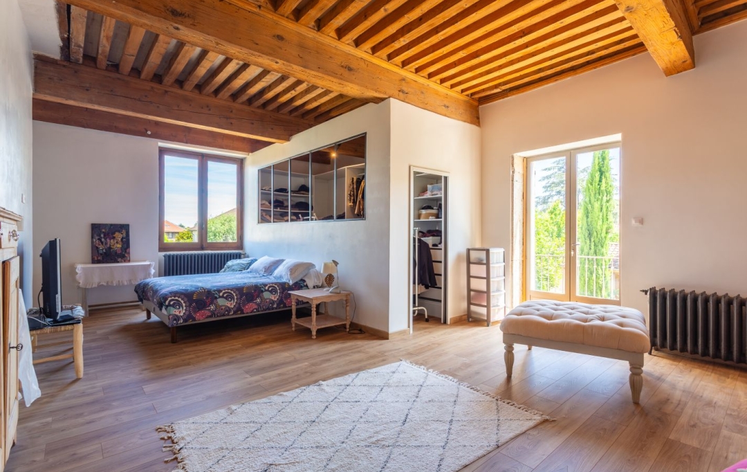 FRANCHEVILLE IMMOBILIER : House | MILLERY (69390) | 267 m2 | 750 000 &euro; 