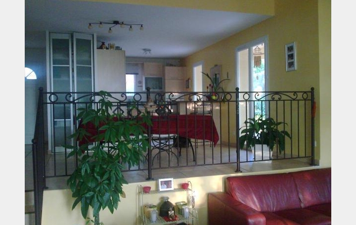  FRANCHEVILLE IMMOBILIER Maison / Villa | FRANCHEVILLE (69340) | 135 m2 | 2 150 € 