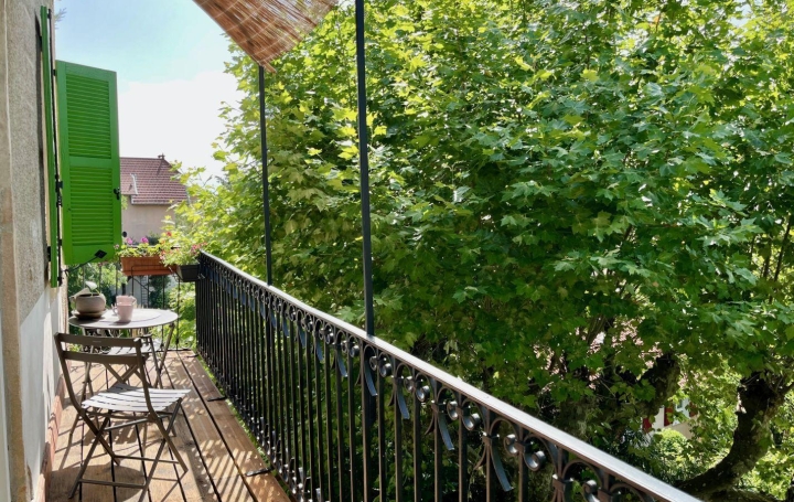 Maison RILLIEUX-LA-PAPE 105 m2 395 000 € Maison RILLIEUX-LA-PAPE 105 m2 395 000 €