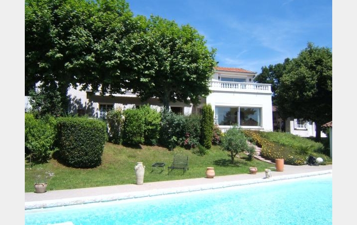 FRANCHEVILLE IMMOBILIER : Domaines / Propriétés | CHAPONOST (69630) | 300 m2 | 1 050 000 &euro; 